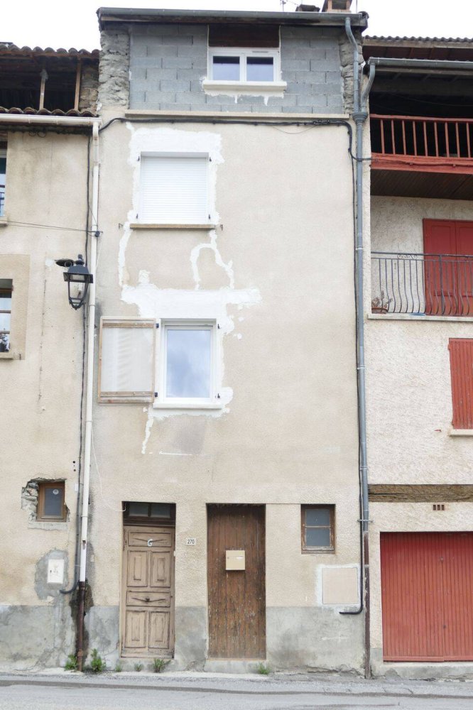 5 rooms Townhouse in Le Brusquet, France No. 329308