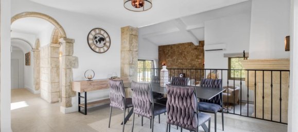 5 bedrooms Villa in Valbonne, France No. 1937 9