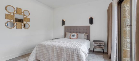 5 bedrooms Villa in Valbonne, France No. 1937 4