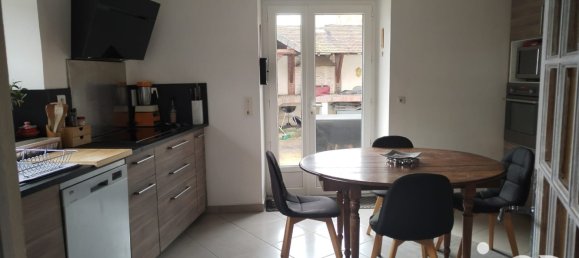 4 Schlafzimmer Haus in Nogent-le-Roi, France, Nr. 47277 12