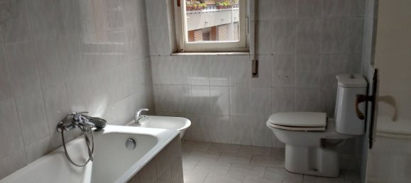 4 bedrooms Apartment in Carrara, Italy No. 313693 2