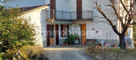 5 bedrooms Villa in Carpeneto, Italy No. 223963 3