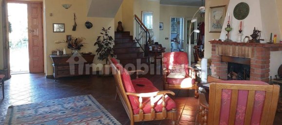 5 bedrooms Villa in Carpeneto, Italy No. 223963 7