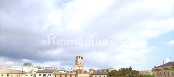 5 bedrooms Apartment in Savona, Italy No. 193420 2