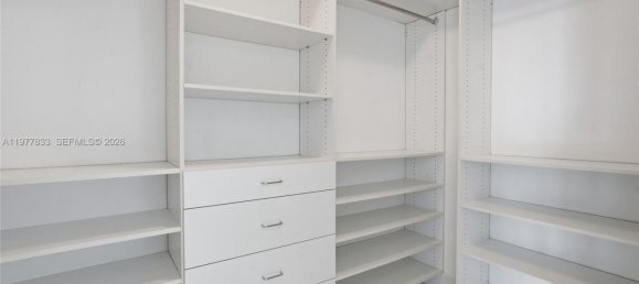 3 dormitorios propiedad comercial en venta en Miami, Miami-Dade, Florida, USA № 615193 14