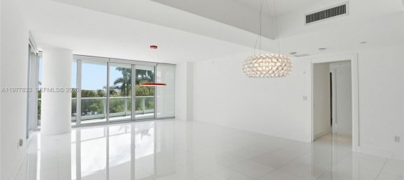 3 dormitorios propiedad comercial en venta en Miami, Miami-Dade, Florida, USA № 615193 22