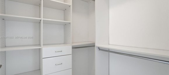 3 dormitorios propiedad comercial en venta en Miami, Miami-Dade, Florida, USA № 615193 13