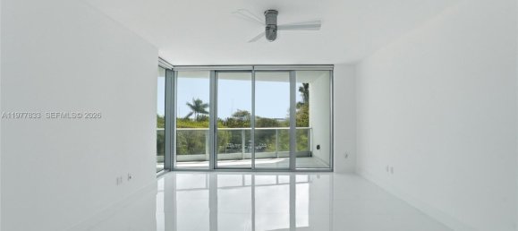 3 dormitorios propiedad comercial en venta en Miami, Miami-Dade, Florida, USA № 615193 18