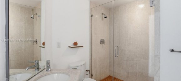 3 dormitorios propiedad comercial en venta en Miami, Miami-Dade, Florida, USA № 615193 4