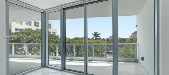 3 dormitorios propiedad comercial en venta en Miami, Miami-Dade, Florida, USA № 615193 16