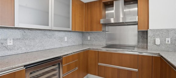 3 dormitorios propiedad comercial en venta en Miami, Miami-Dade, Florida, USA № 615193 26
