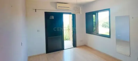 5 Schlafzimmer Villa in Palodeia, Cyprus, Nr. 5091 2