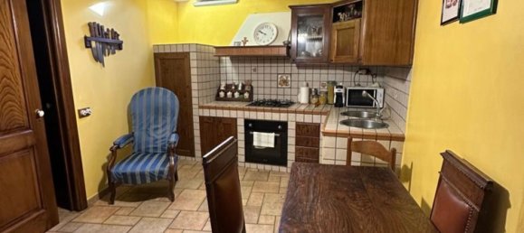5 rooms House in Sessa Aurunca, Italy No. 32940 30