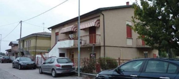 6 rooms Apartment in Legnago, Italy No. 195053 9
