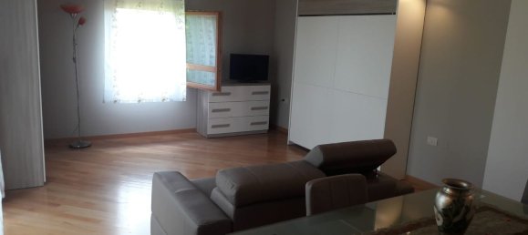 Studio in Martellago, Italy No. 58184 3