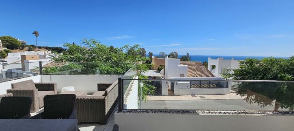 4 bedrooms Villa in Benalmadena, Spain No. 179374 3