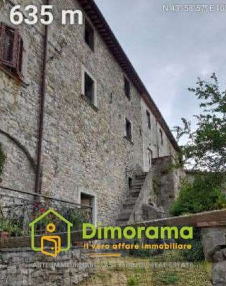 10 bedrooms House in Pescaglia, Italy No. 363663