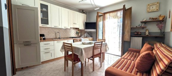Apartamento de 1 dormitorio en Margherita di Savoia, Italy No. 263777 5