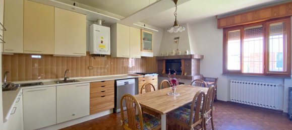 Villa de 8 divisões em Copparo, Italy N.º 278883 9