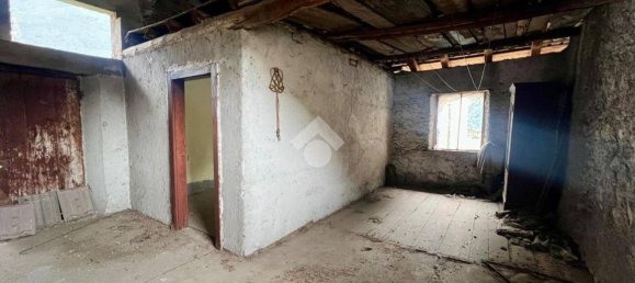 2 Schlafzimmer Haus in Edolo, Italy, Nr. 273594 9