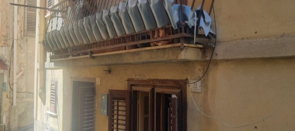 4 bedrooms Duplex in Altofonte, Italy No. 322891 2