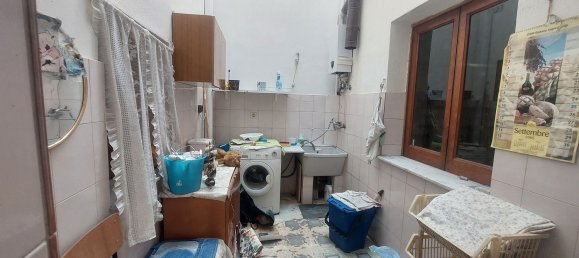 10-Zimmer Haus in Paternò, Italy, Nr. 45184 11