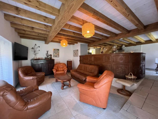 8 bedrooms Hotel in Bergerac, France No. 280883