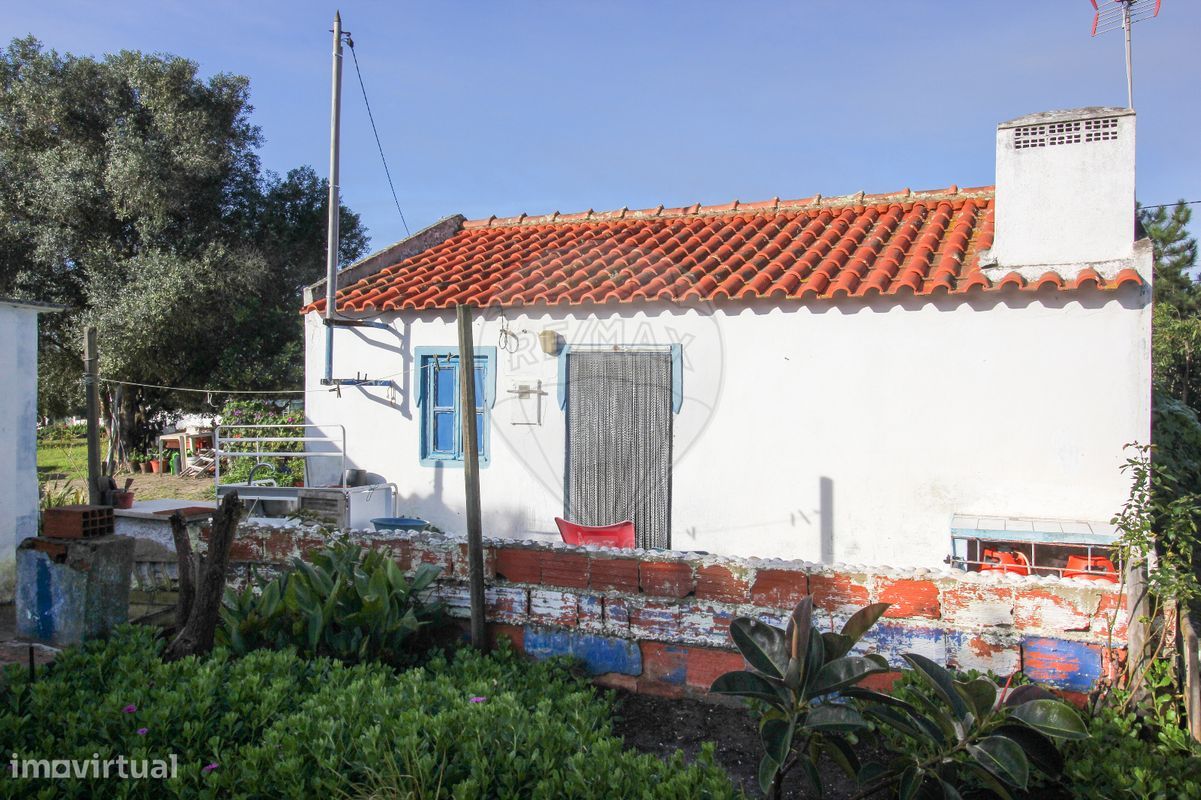 Casa de 1 dormitorio en Santiago do Cacem, Portugal No. 18089