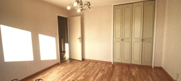 3 bedrooms House in Douai, France No. 82854 16