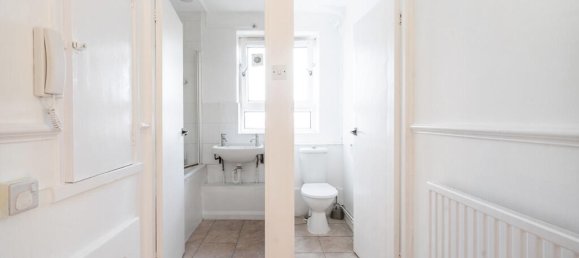 2 bedrooms Apartment in London, United Kingdom No. 7725 22