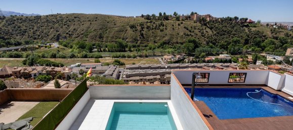 4 bedrooms House in Granada, Spain No. 150811 11