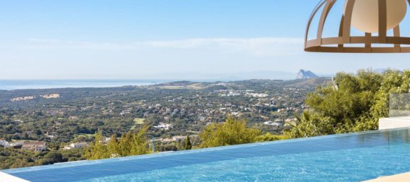 6 bedrooms Villa in Cadiz, Spain No. 148741 5