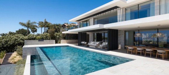 6 bedrooms Villa in Cadiz, Spain No. 148741 3