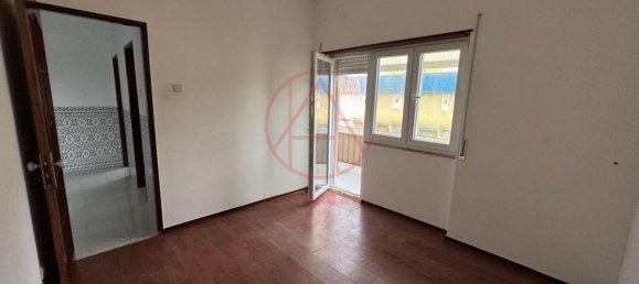 2 bedrooms Apartment in Barreiro, Portugal No. 15164 6