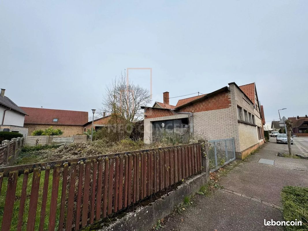 Gebäude in Bas-Rhin, France 480m², Nr. 152199