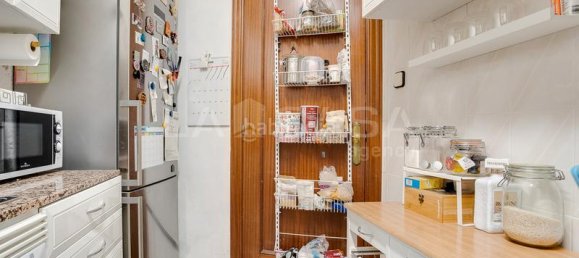 Apartamento de 3 dormitorios en Barcelona, Spain No. 173868 10