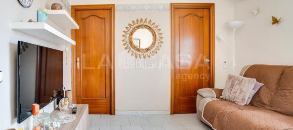 Apartamento de 3 dormitorios en Barcelona, Spain No. 173868 4