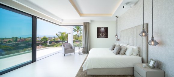 5 Schlafzimmer Villa in Marbella, Spain, Nr. 4751 19
