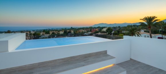 5 Schlafzimmer Villa in Marbella, Spain, Nr. 4751 30