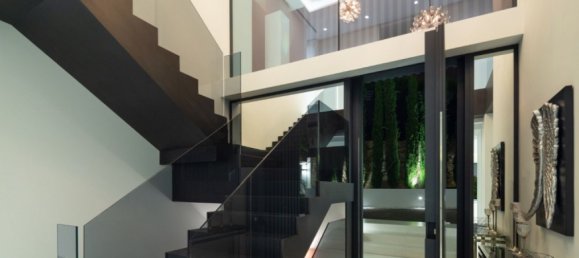 5 Schlafzimmer Villa in Marbella, Spain, Nr. 4751 16