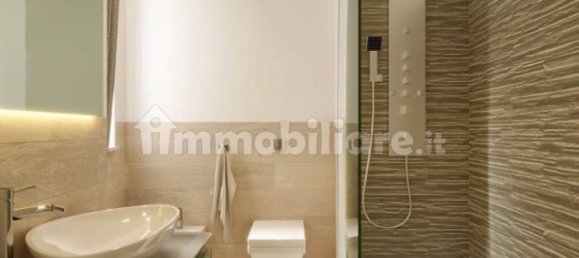 3 bedrooms Apartment in Florence, Italy No. 181772 12