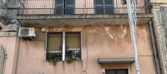 3 Schlafzimmer Wohnung in Gravina di Catania, Italy, Nr. 282799 3