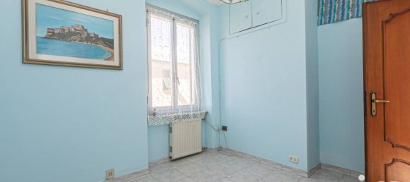 Apartamento de 2 dormitorios en Genoa, Italy No. 168513 23