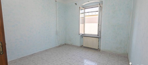 Apartamento de 2 dormitorios en Genoa, Italy No. 168513 12
