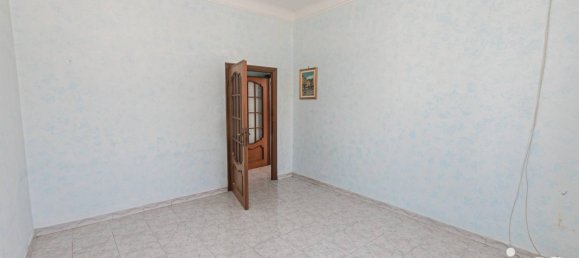 Apartamento de 2 dormitorios en Genoa, Italy No. 168513 13