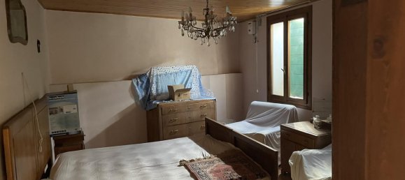6 rooms House in Cavaso del Tomba, Italy No. 236932 11