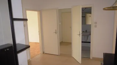 2 rooms Apartment in Simmering, Austria No. 228068