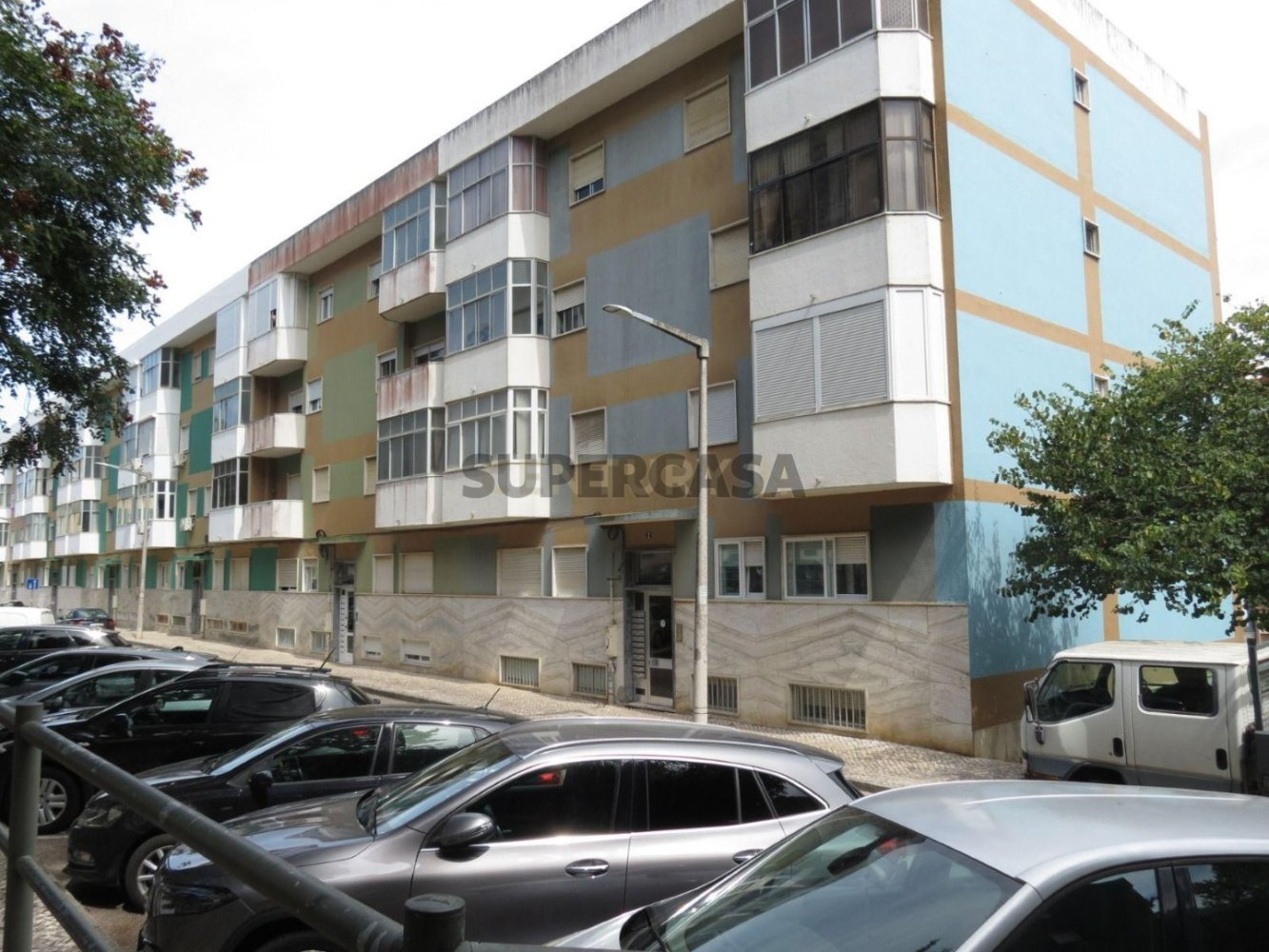 3 bedrooms Apartment in Rio de Mouro, Portugal No. 329399