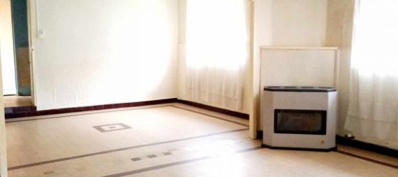 Casa de 5 dormitorios en Feignies, France No. 48671 2