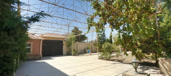 Дом с 4 спальнями в Сабунчинский район, Азербайджан № 1154 30